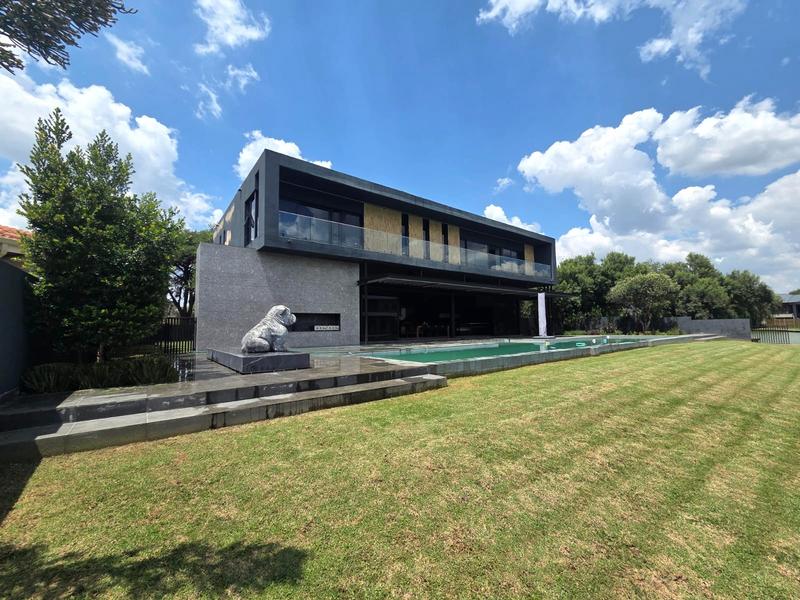 5 Bedroom Property for Sale in The Islands Estates North West